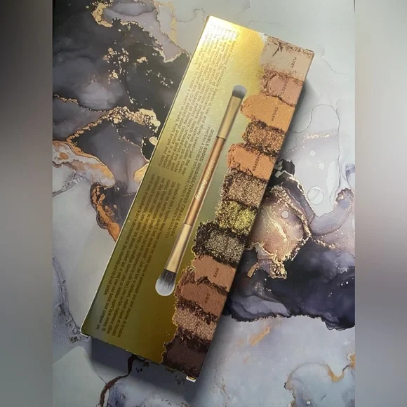 NIB UD Naked Honey Palette 🍯